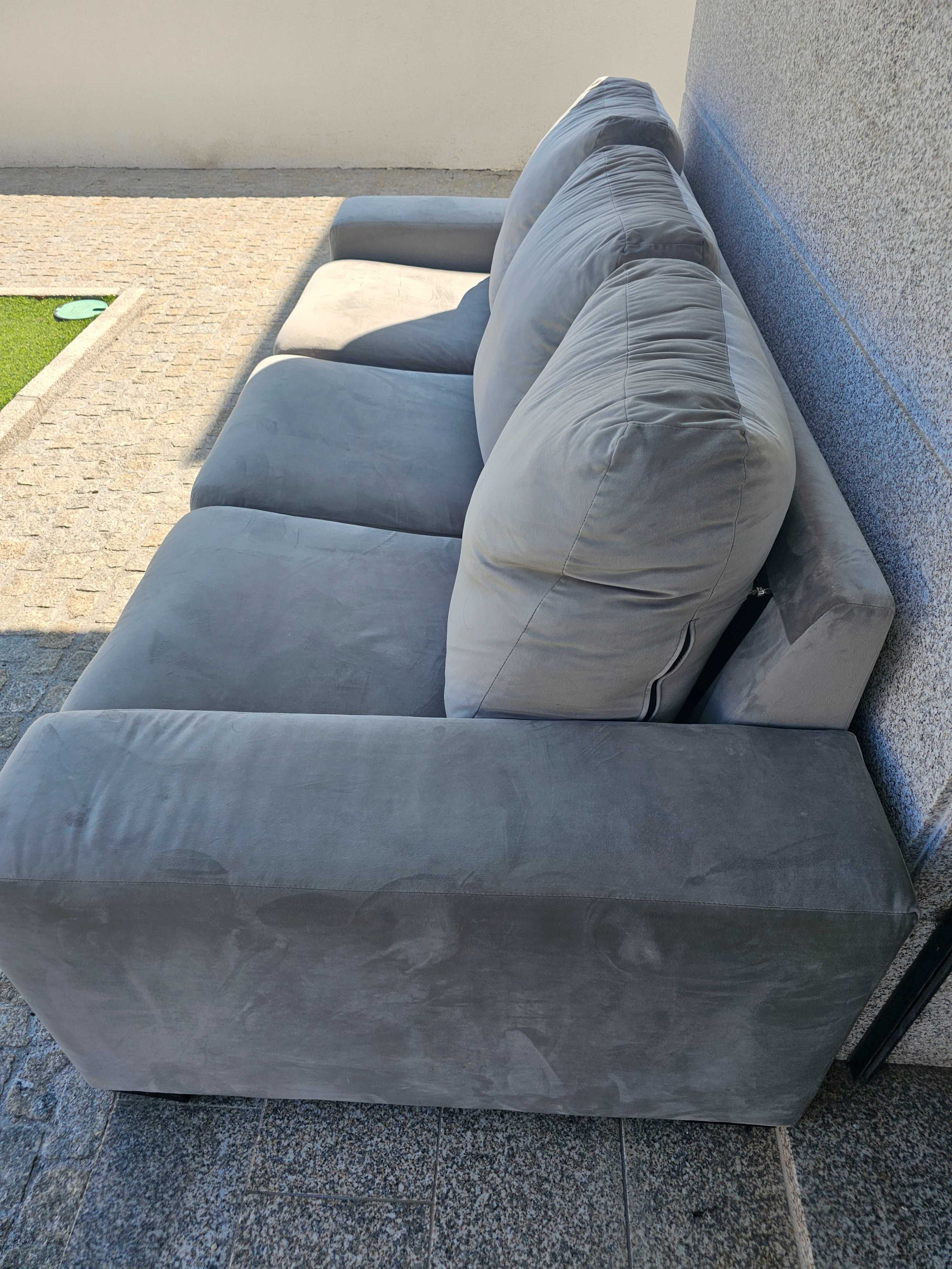 NOVO PREÇO - PECHINCHA - Sofá 3 lugares com sofá-cama