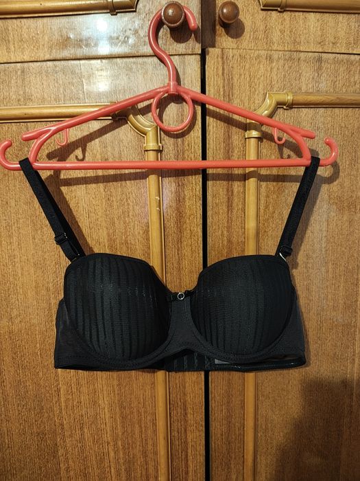 Чорний бюстгальтер Onita de Mas