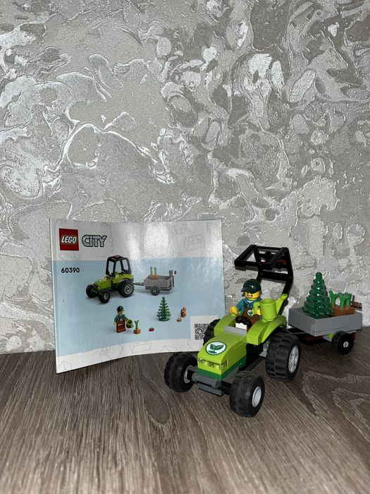 Lego city 2 набори поліція та трактор