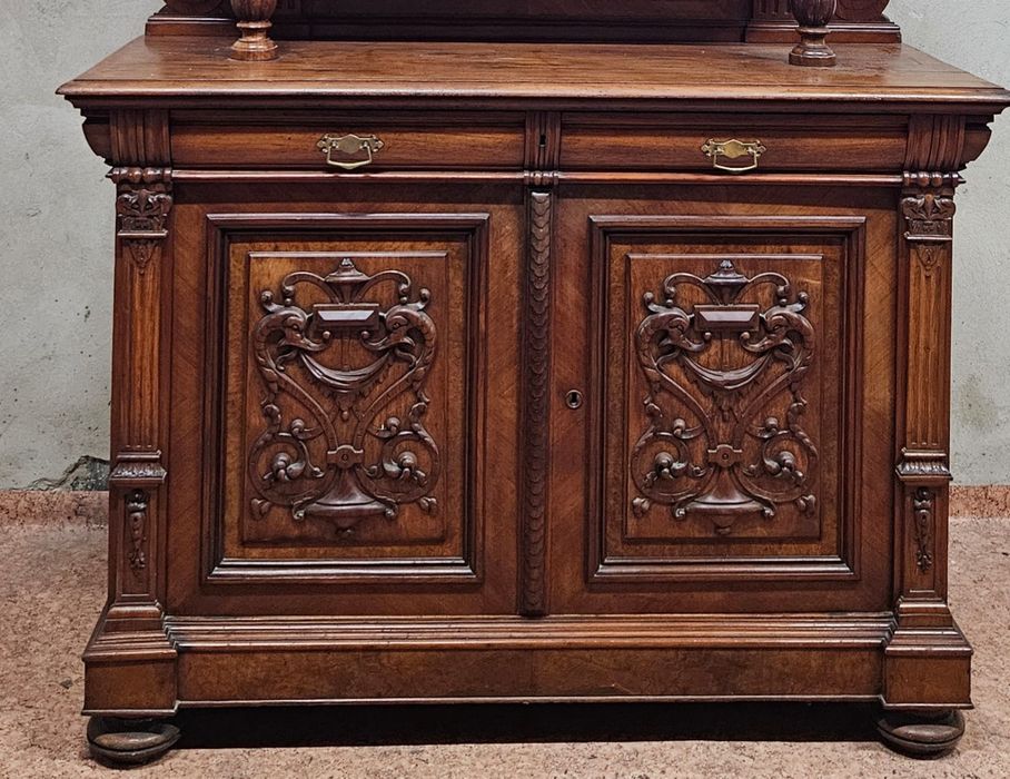 Duży Stary kredens eklektyczny z lustrami