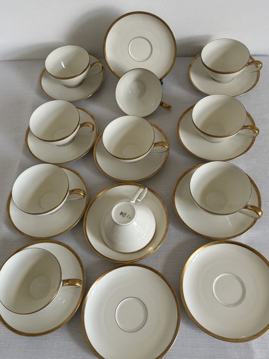 Filiżanki z podstawkami KPM Kristen