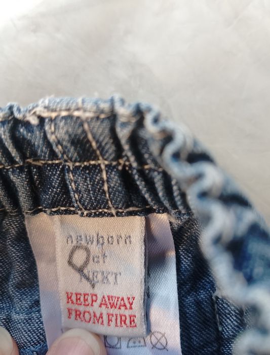 Для хлопчика або дівчинку, новонародженого(боді,штани,сліпи,чоловічки)