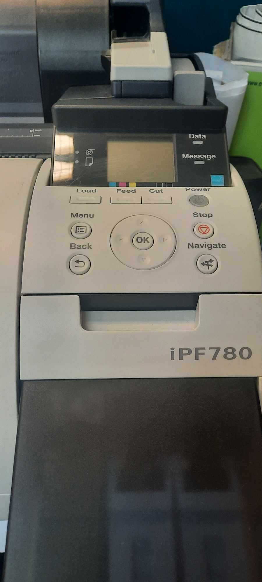 Vende-se Plotter CANON iPF780