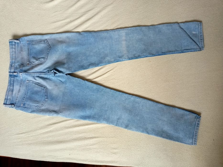 Spodnie dziewczęce jeansowe 152