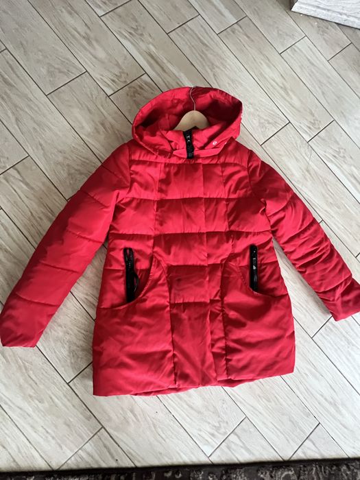 Жіноча демісезонна куртка