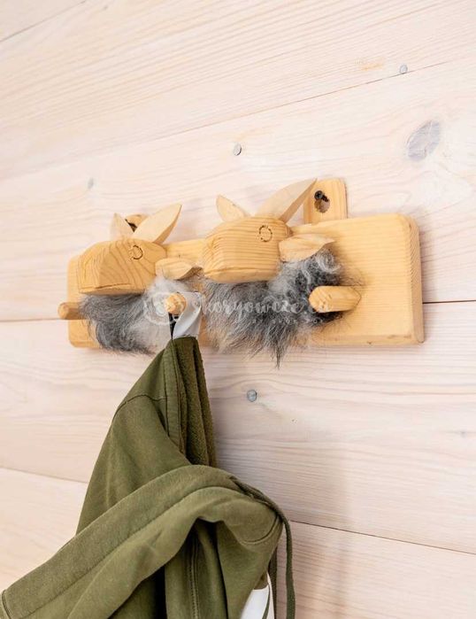 Wieszak na ubrania/ wieszak ścienny / drewniany wieszak owca "dwójka"