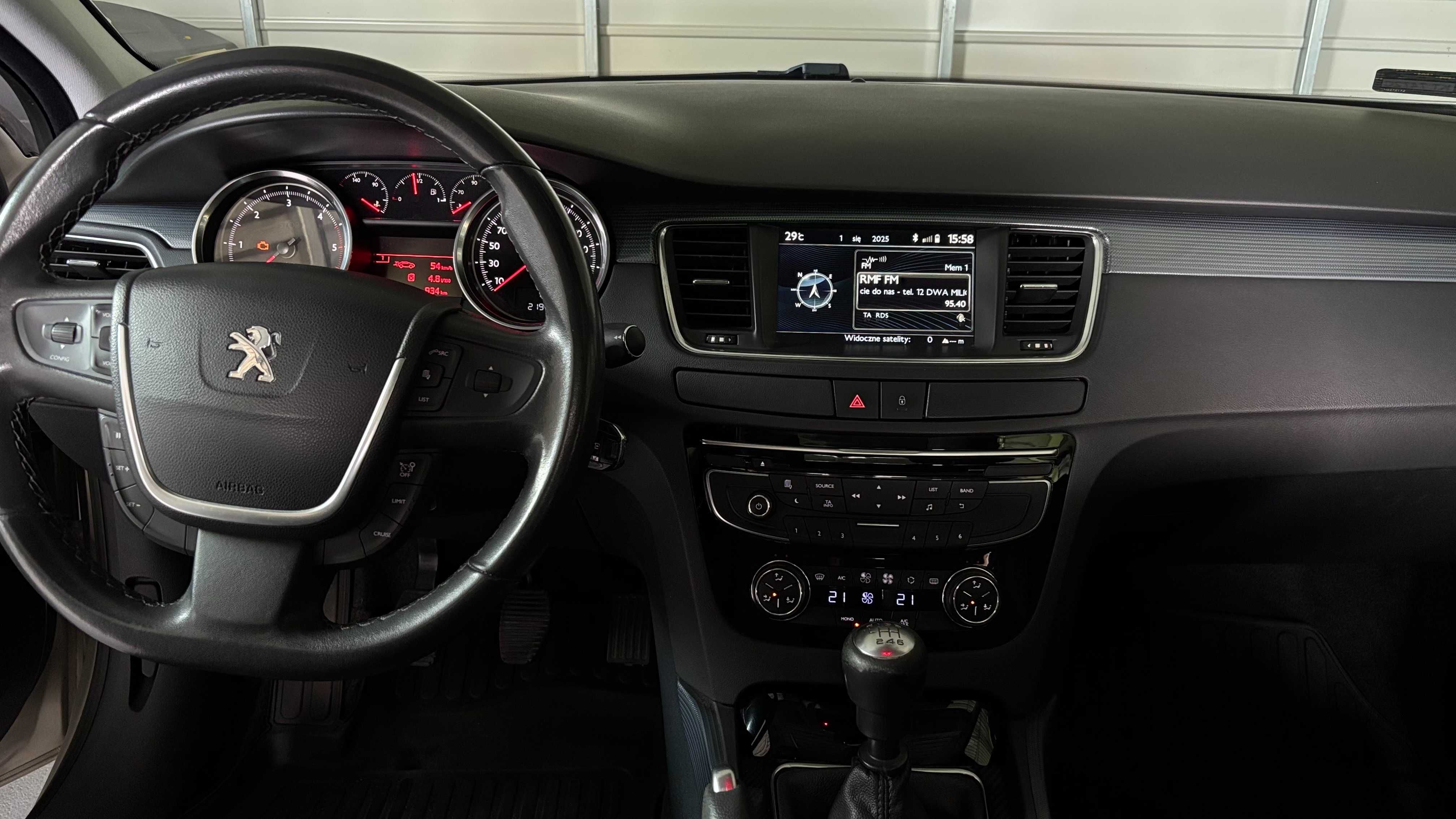PEUGEOT 508 SW 2.0 HDI 2013 – Bogate wyposażenie