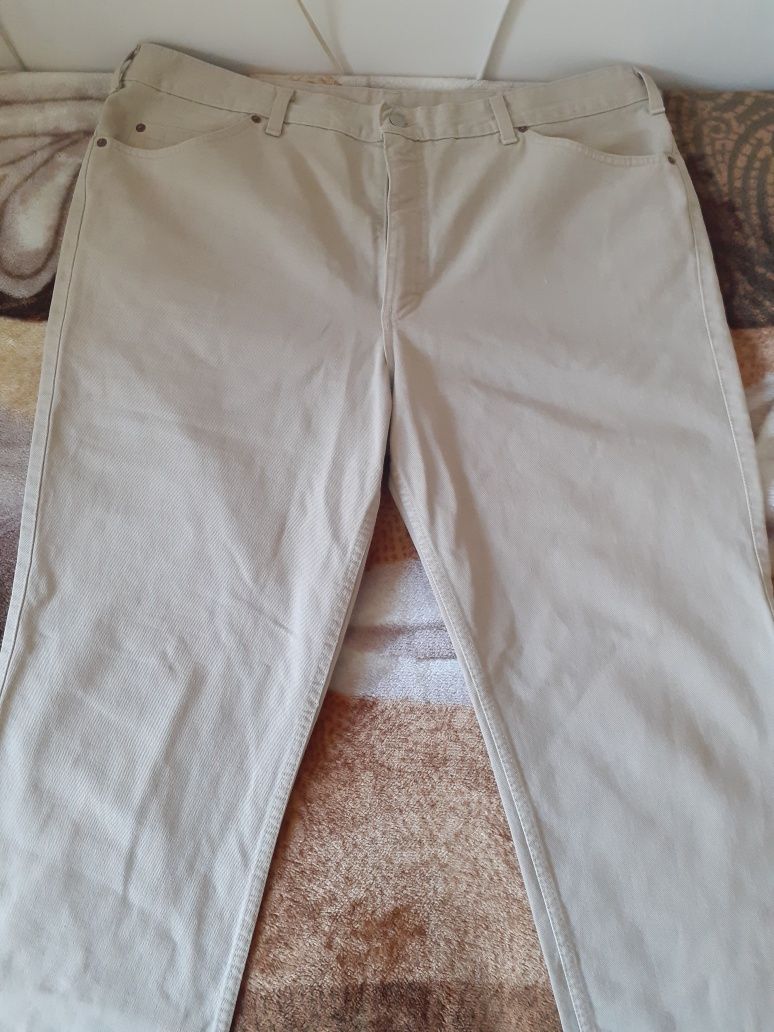 Spodnie męskie długie firmy MUSTANG rozmiar 42/32 Super stan (Okazja)