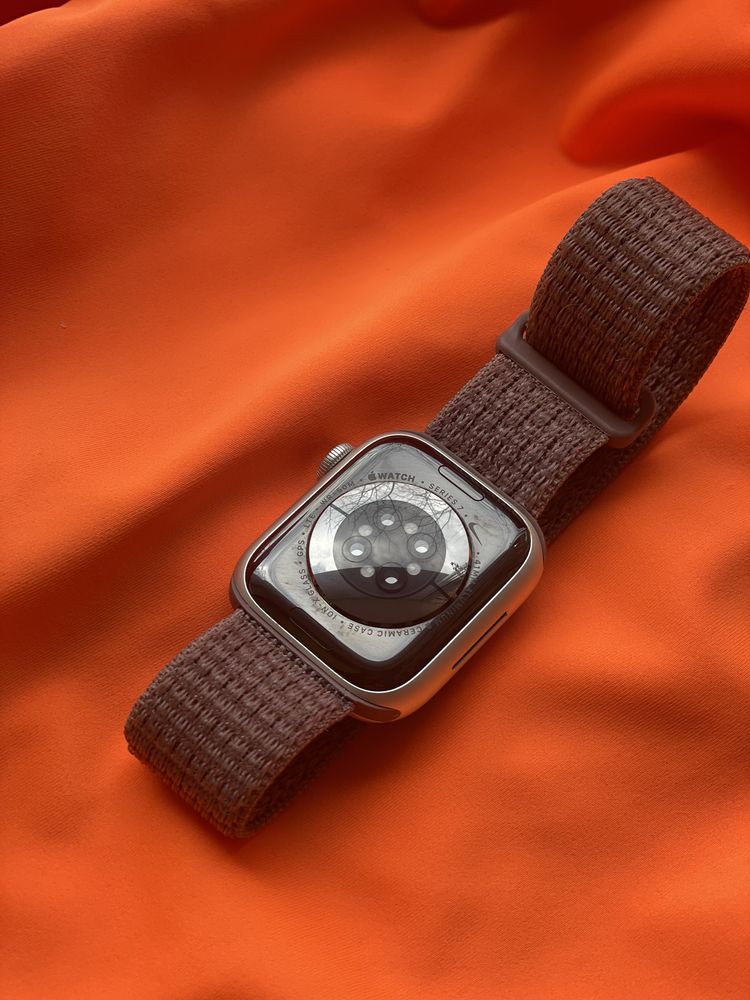 Годинник Apple Watch 7, 41mm, GPS+LTE, Starlight, Епл Вотч