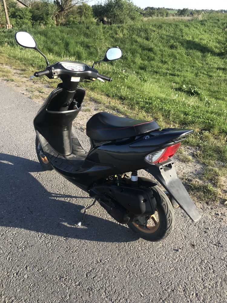 Продам скутер Honda dio 35zx