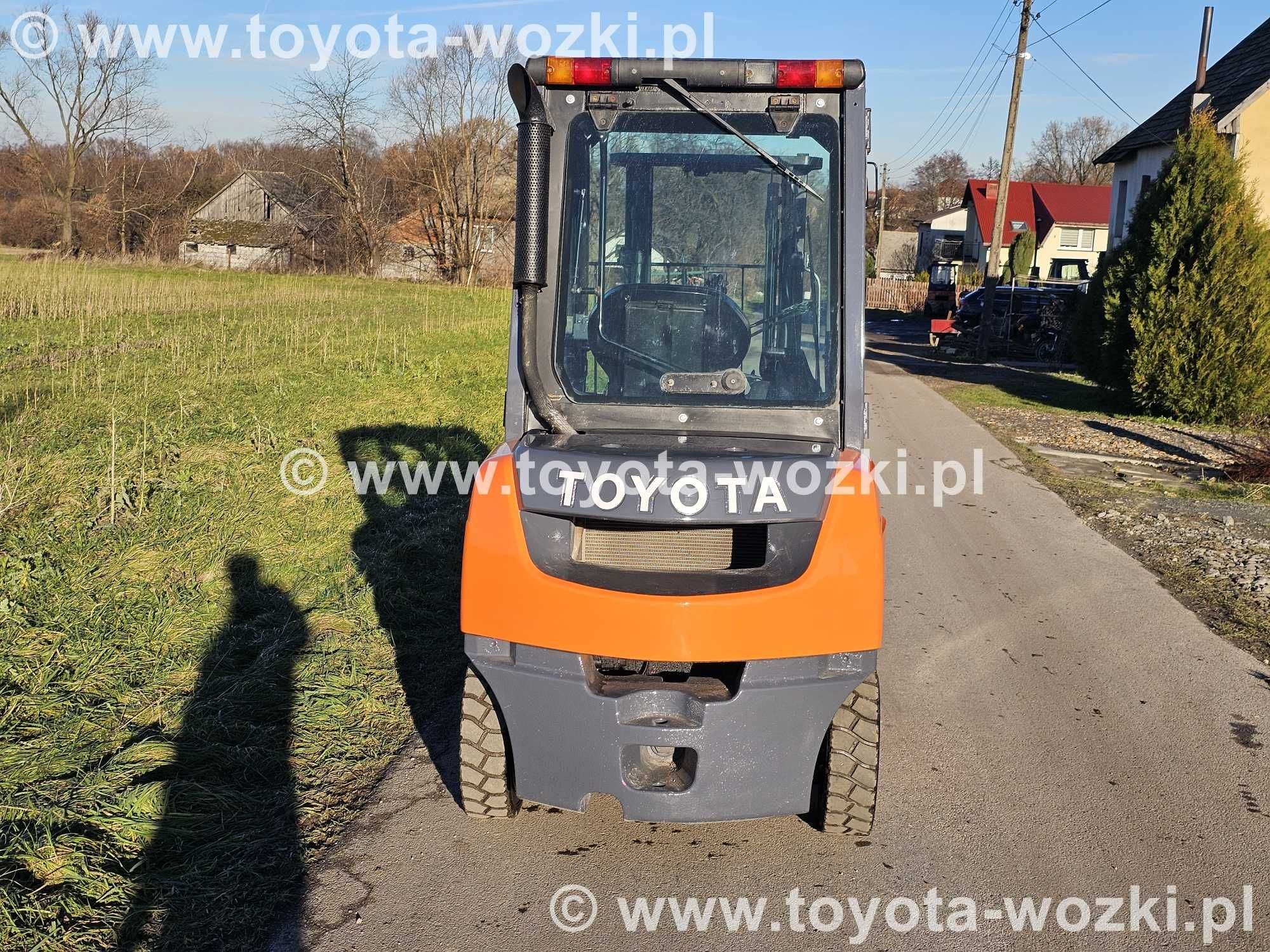 Wózek widłowy TOYOTA 8FDF25 KABINA 2500 kg, TOYOTA 8FD25 widlak Linde