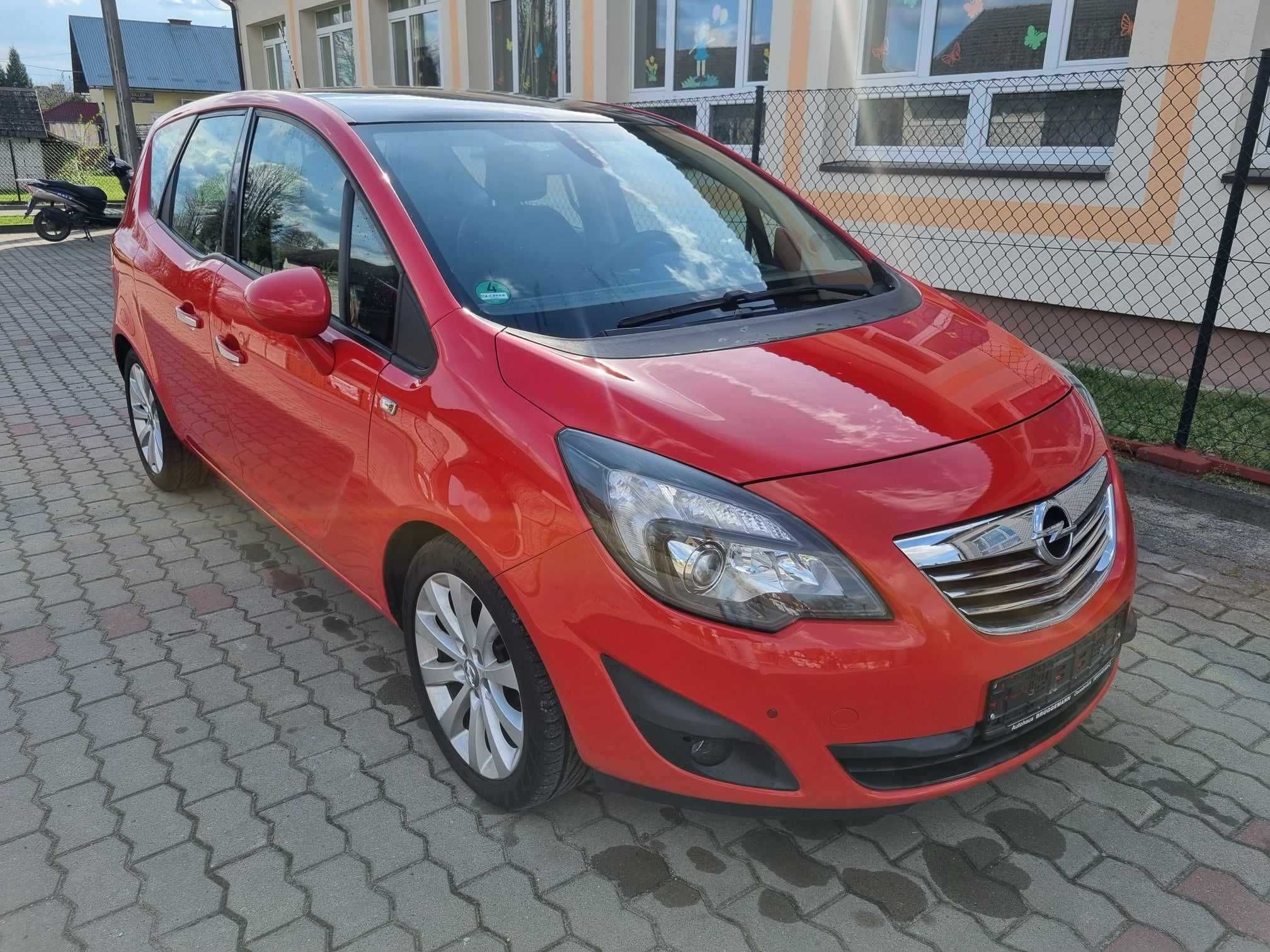 Opel  Meriva 2012r     1.4 16V    120ps       6 Biegów     Panorama