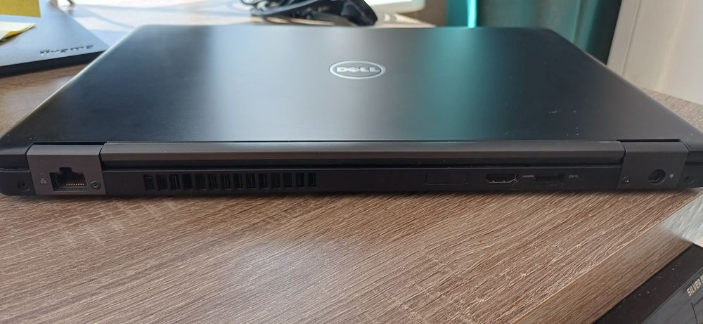 Dell Latitude 5480 • FHD ips • Intel Core I5-6440HQ • 8/256gb