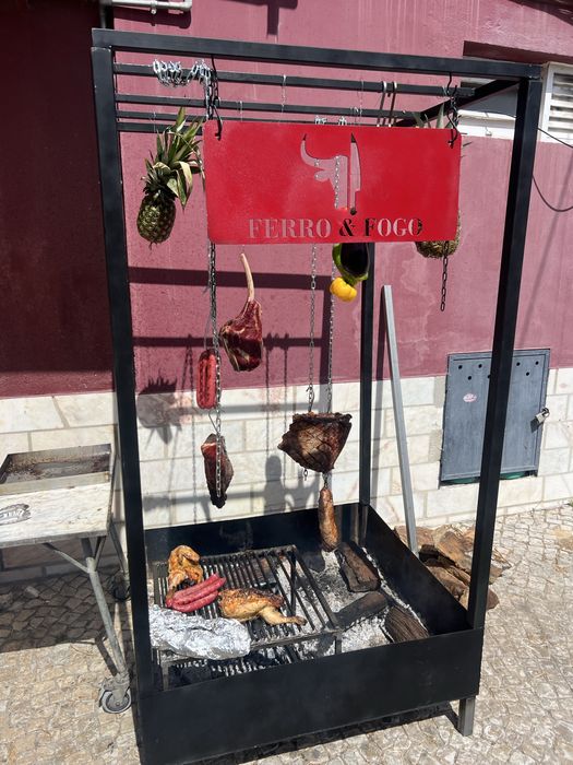 Grelhador de dogo de chao