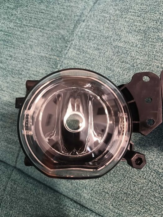 Продам противотуманки BMW E60/E61,E46 рестайл купе.