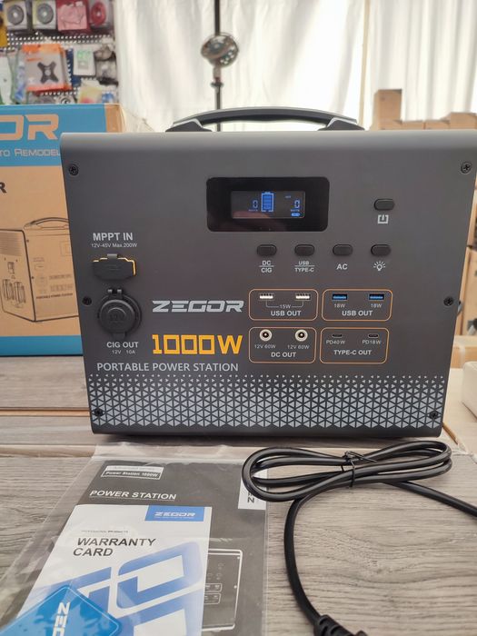 Портативна зарядна станція Zegor YC1100, 1000/2000W