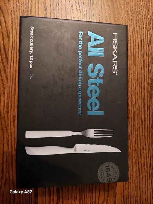 Zestaw sztućców do steków, grilla Fiskars