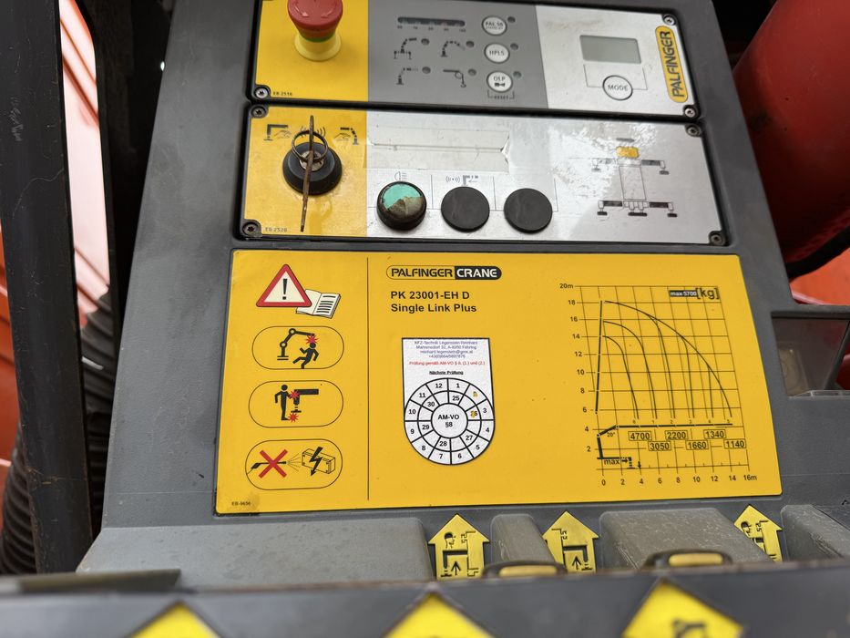 Volvo FMX com grua 20m e bascula