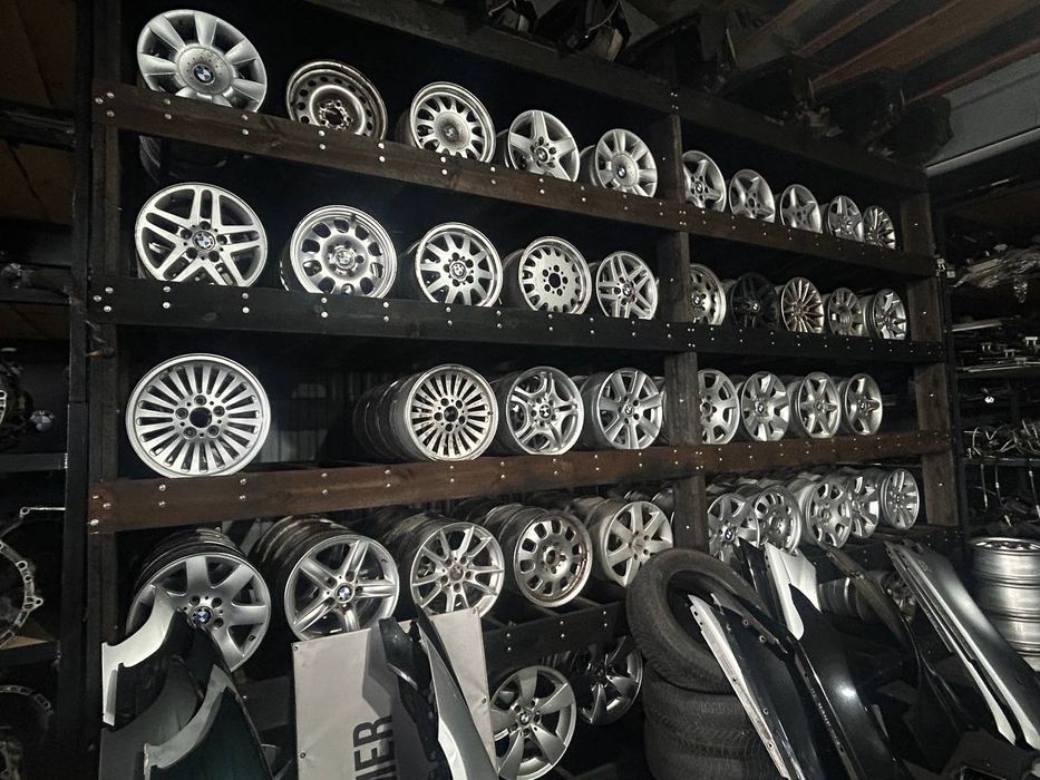 АвтоРозборка БМВ е39 е46 е60 е61 е90 е91 Шрот Запчастини до БМВ Bumer