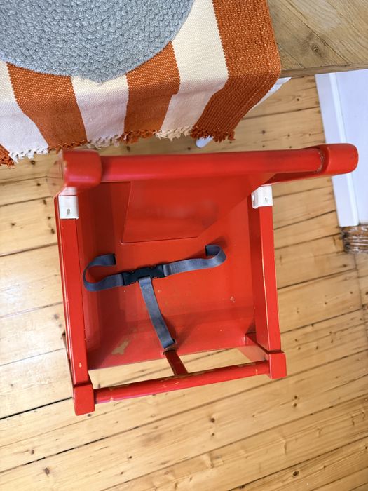 Krzeselko do karmienia ikea Blames czerwone