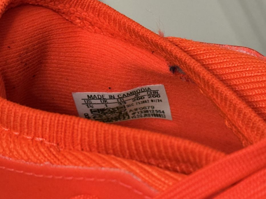 Сороконожки Адидас