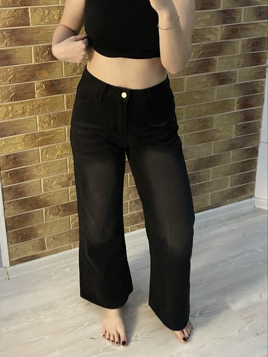 Джинси з високою посадкою