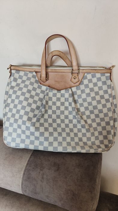 Duża torba LV elementy ze skóry naturalnej