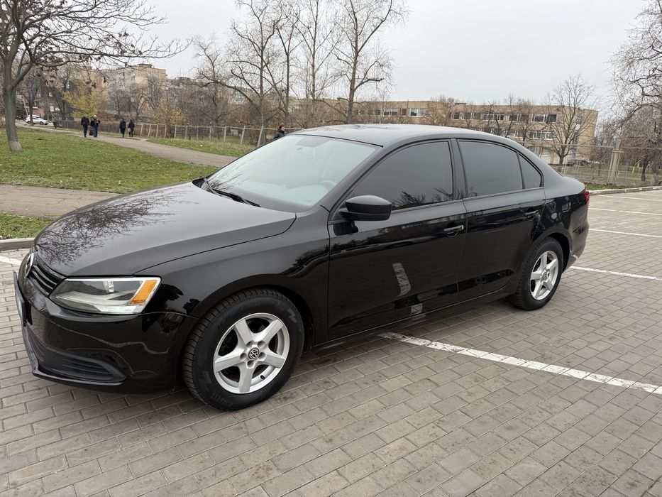 Продам джету 2012 года 2.0  газ бензин