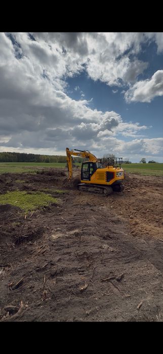 Usługi koparkami karczowanie niwelacja terenu załadunek ziemi