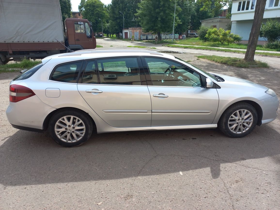 Renault Laguna 2014