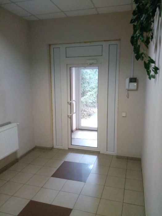 Продам базу торгово-промышленного назначения.