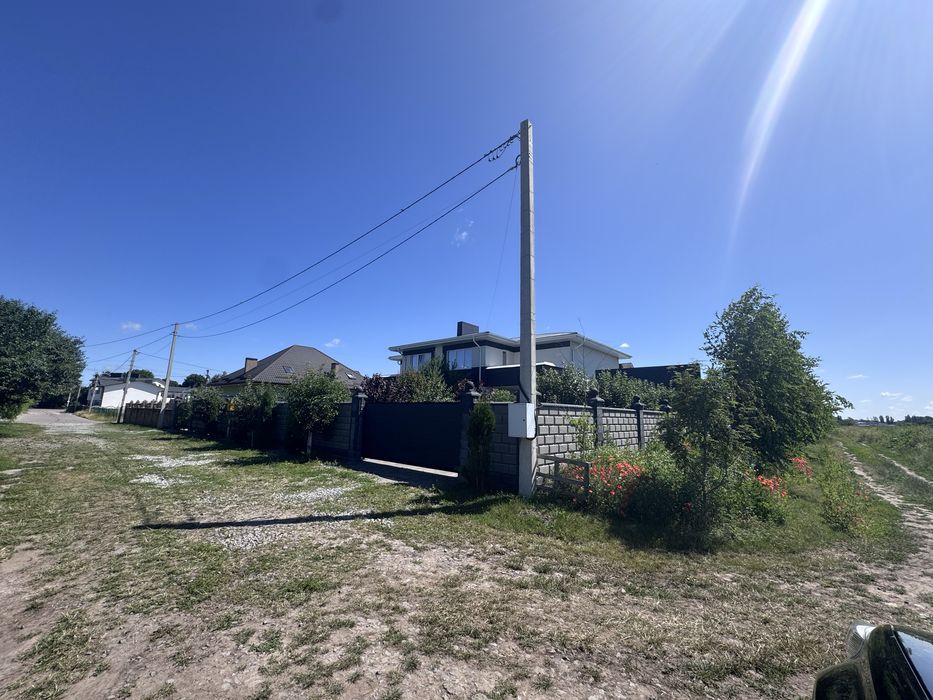 ТЕРМІНОВО продам ділянку під будівництво