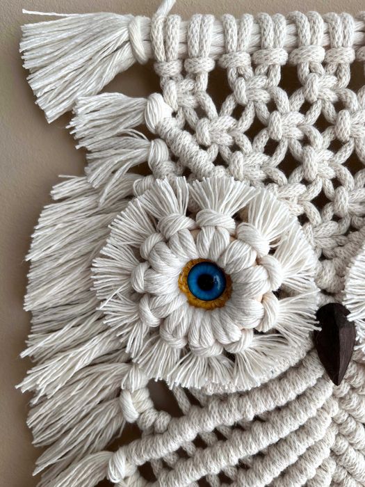 Makrama Biała Sówka - niebieski oczy