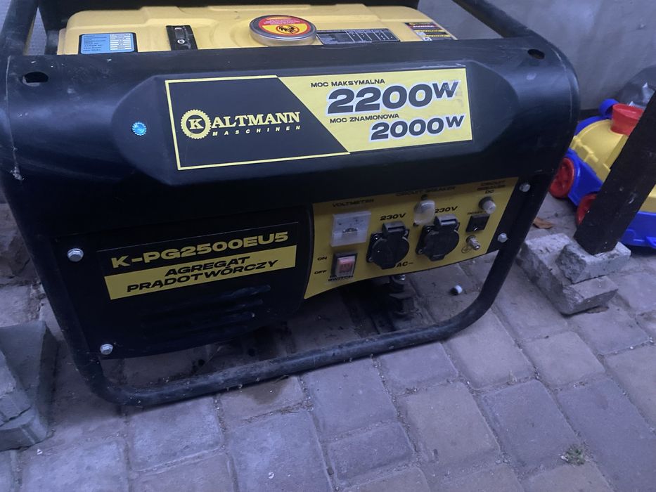 Генератор 2.2kw бензиновий