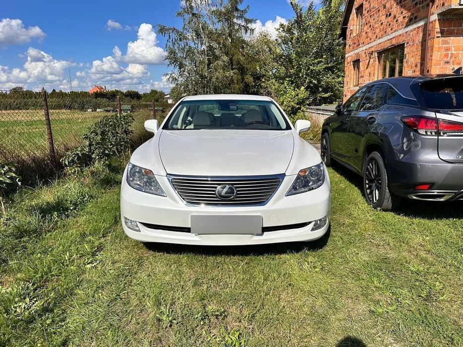 Lexus LS LS460 w BDB Stanie