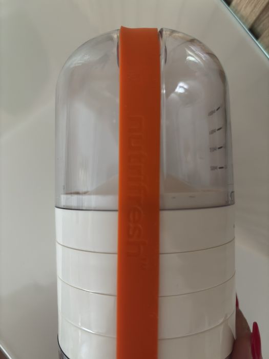 Espremedor de citrinos portátil e multifuncional Nutrifresh - NOVO