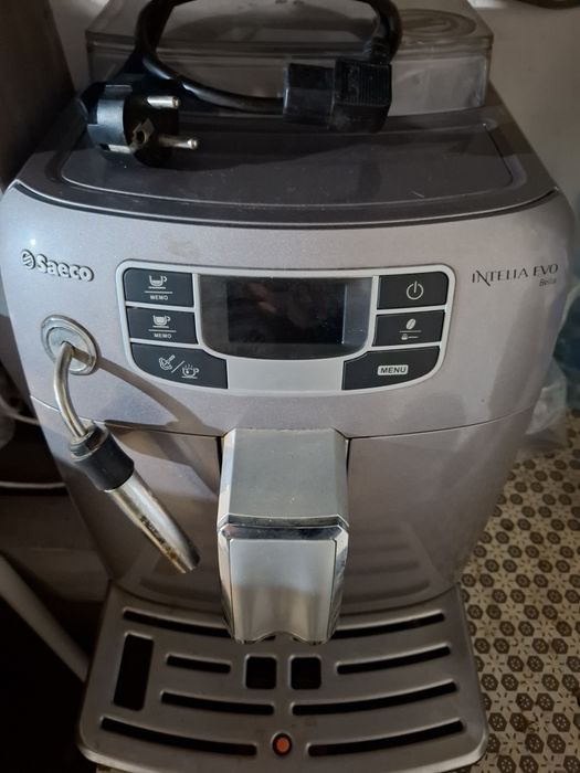 Ковомашина SAEKO не включается після скачка напруги