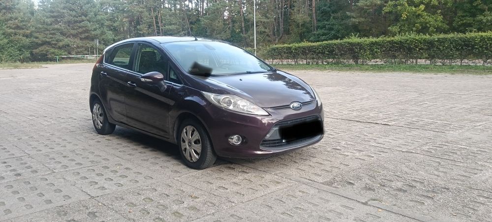 Sprzedam forda fiestę 2011r 1.4 TDCi 218000km