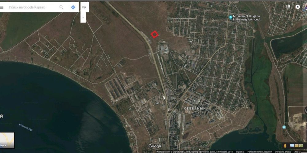 Продаю участок земли ( город)