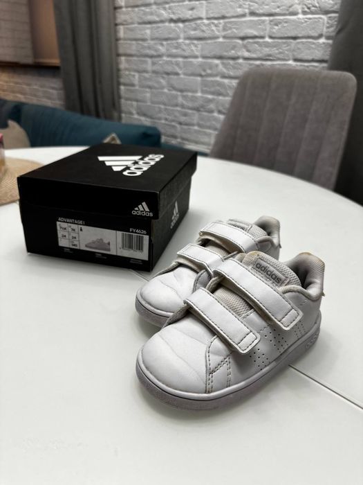 Дитячі кеди adidas 24 розмір