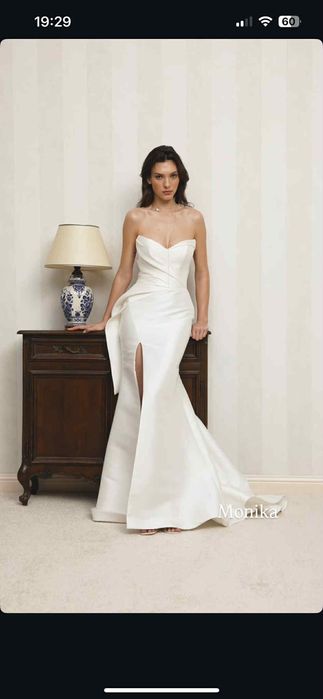 Suknia ślubna minimalistyczna