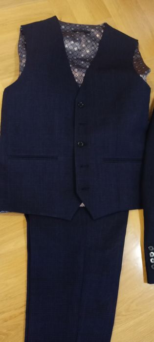 Męski garnitur rozm 38  pas 84 cm