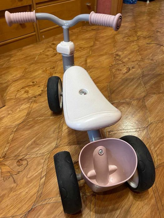 Дитячий металевий біговел Smoby Rookie