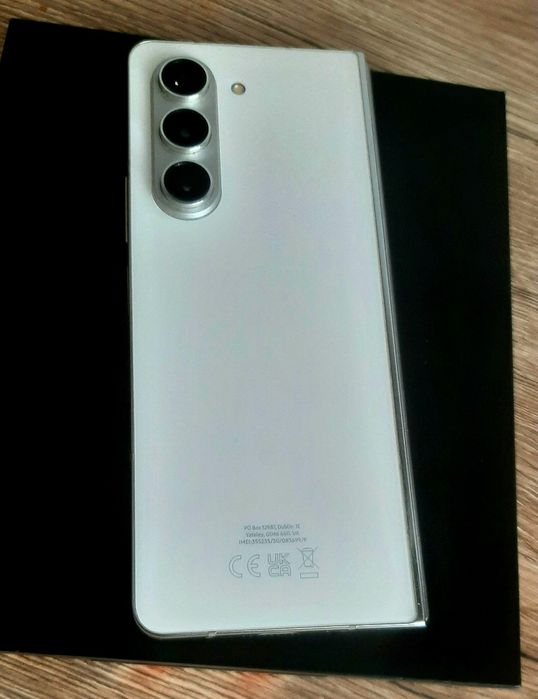 Samsung Galaxy Z Fold 5 (12/512gb) 5G wolne oprogramowanie. Beżowy