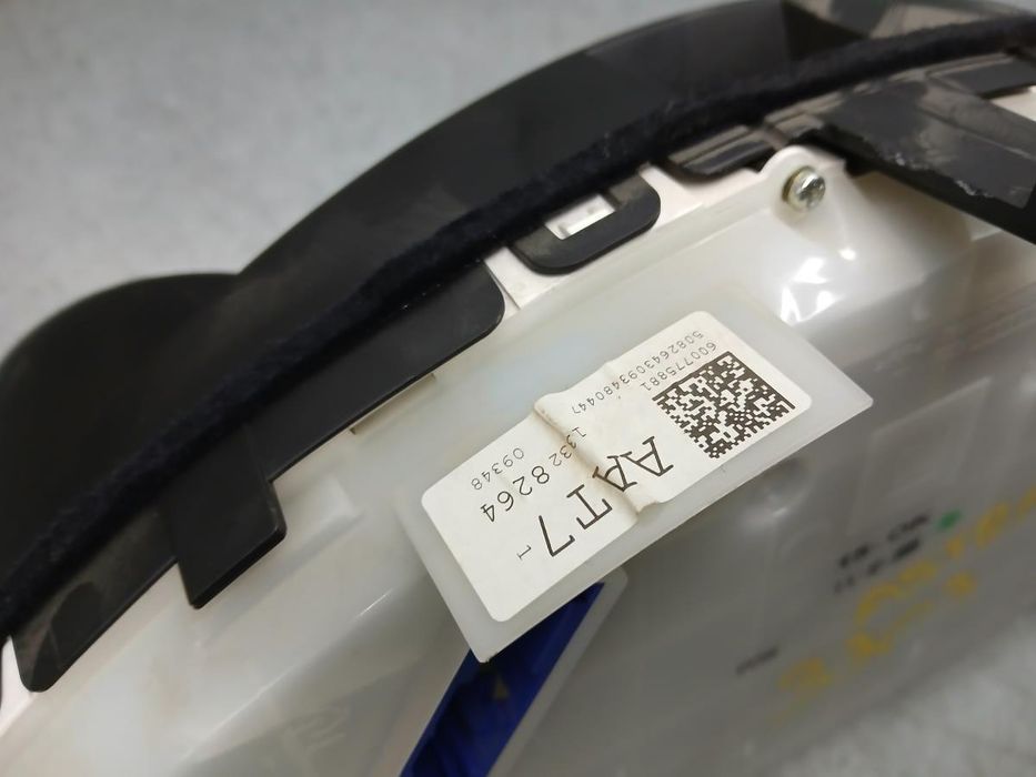 Quadrante / painel de instrumentos OPEL Astra J