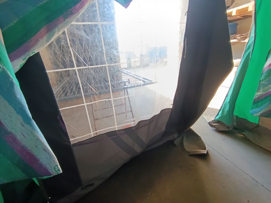 Auto tenda(atrelado tenda)