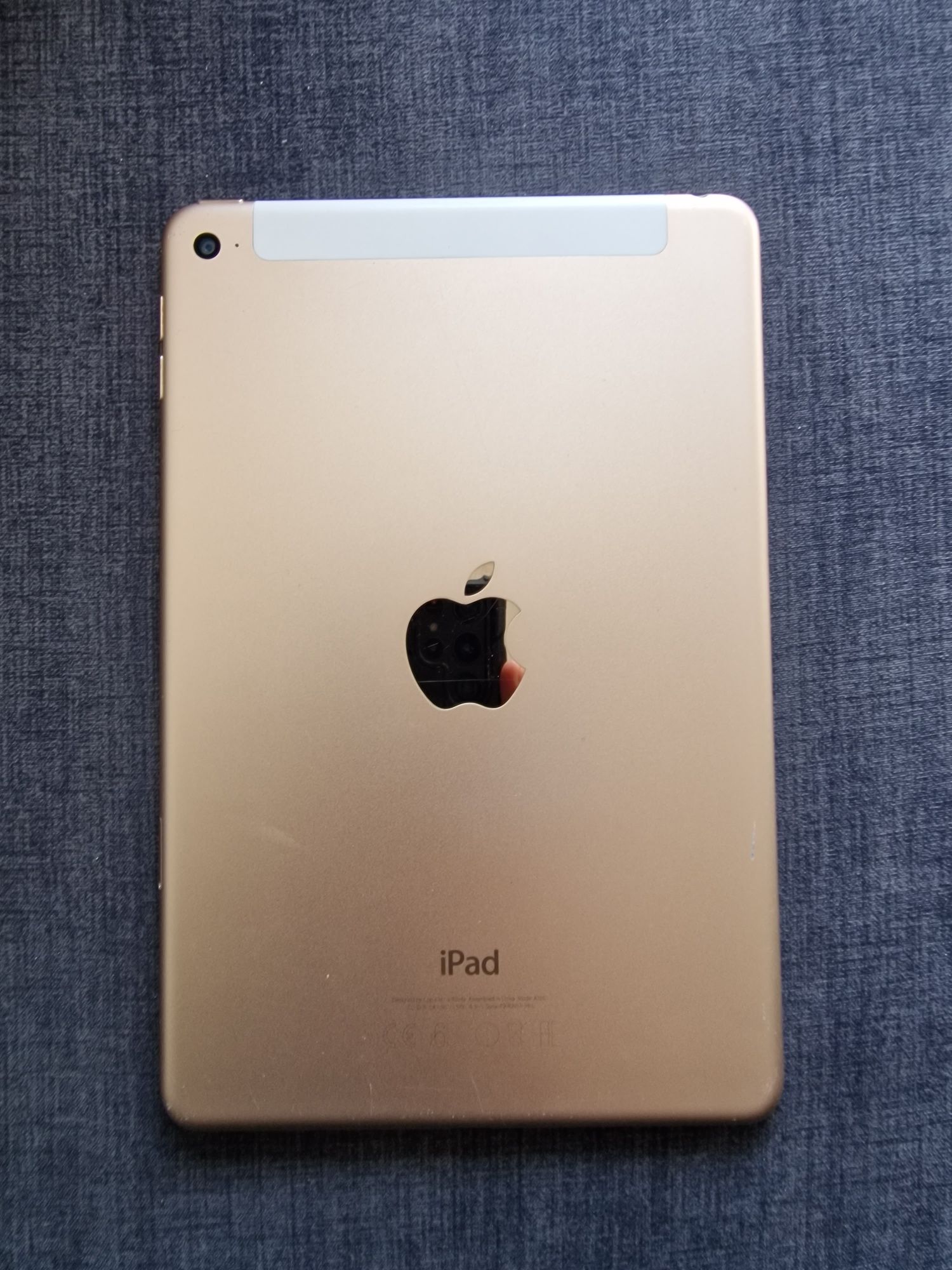 iPad mini 4 Cellular 16GB gold