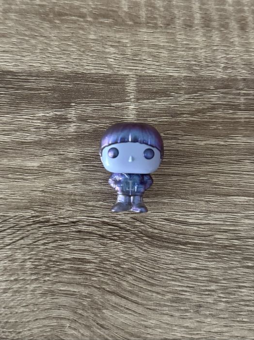 Іграшка з kinder joy Stranger Things Will з вивороту. Вілл