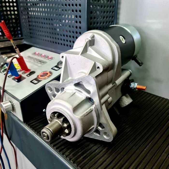 Rozrusznik Case John Deere Liebherr Claas alternator Doosan Massey Ifa