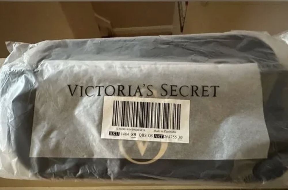 Victoria's  Secret Bra Lingerie Travel Case Etui podróżne na bieliznę